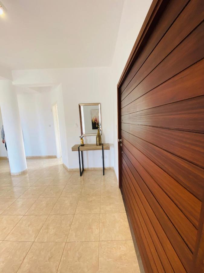 Acropolis Villa 8 Klorakas Екстер'єр фото