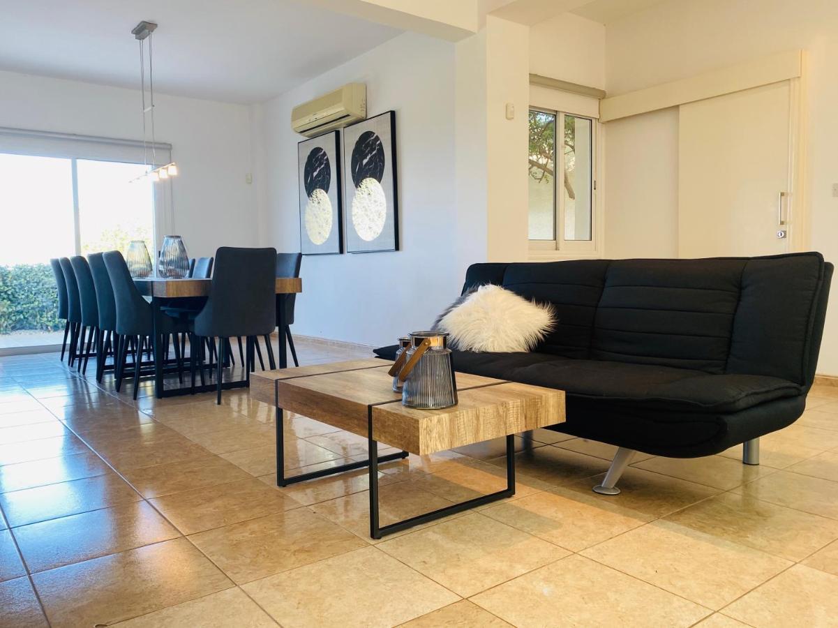 Acropolis Villa 8 Klorakas Екстер'єр фото
