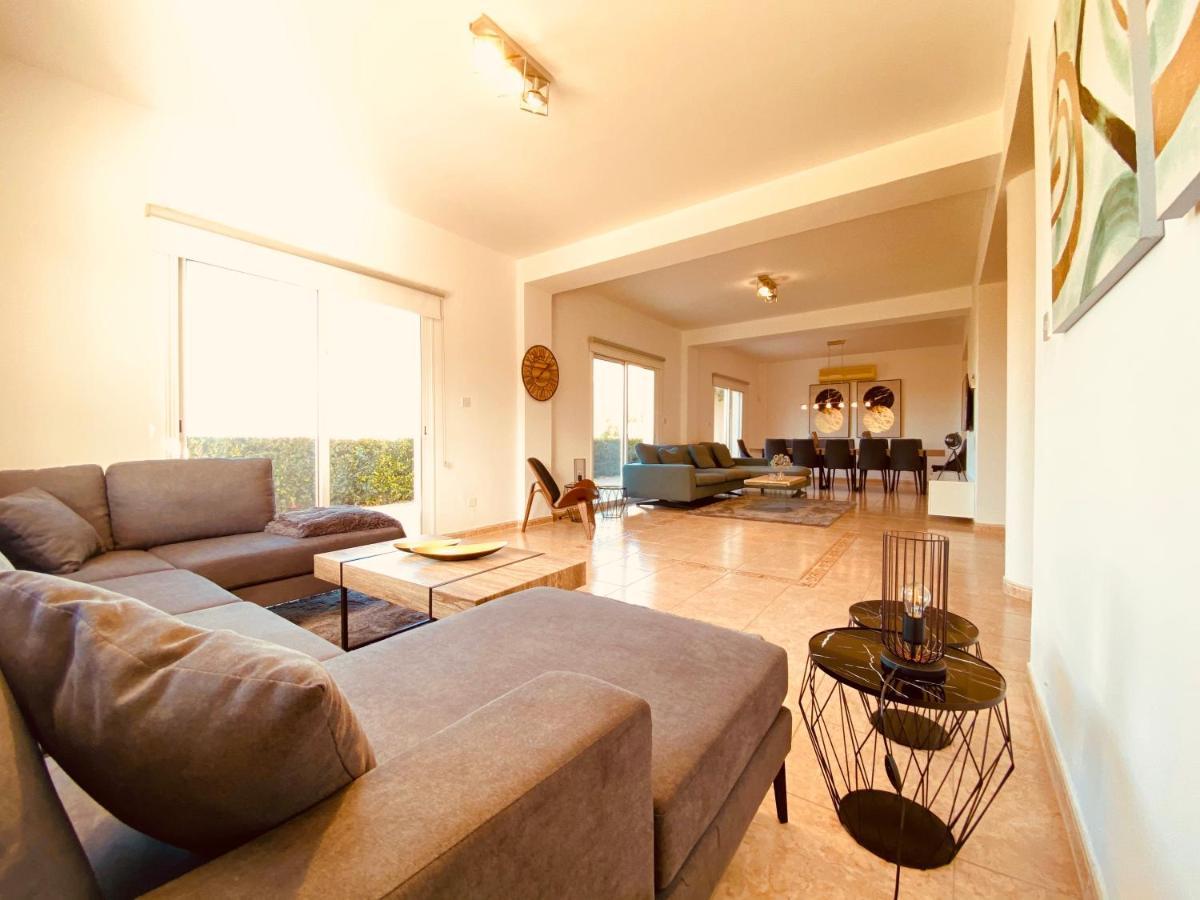 Acropolis Villa 8 Klorakas Екстер'єр фото