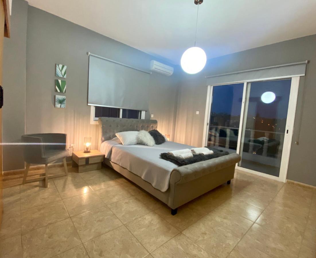 Acropolis Villa 8 Klorakas Екстер'єр фото